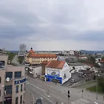 Tvrdjava Apartman *